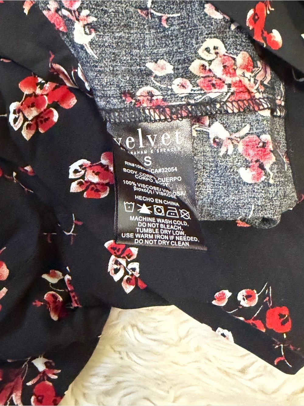 NWT Anthropologie Velvet by Graham & Spencer Freddy Floral Jumpsuit - Small - Picture 6 of 7